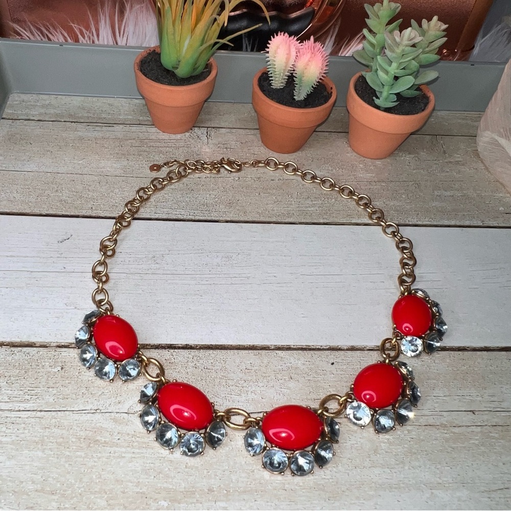 Stella & Dot Mae Red Statement Necklace Retired 19" Signed - Picture 3 of 7